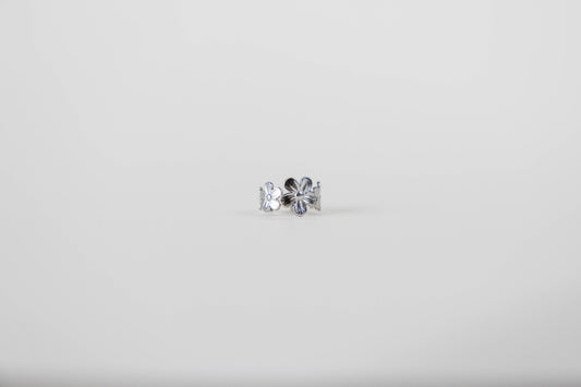 Ring bloem R002 zilver