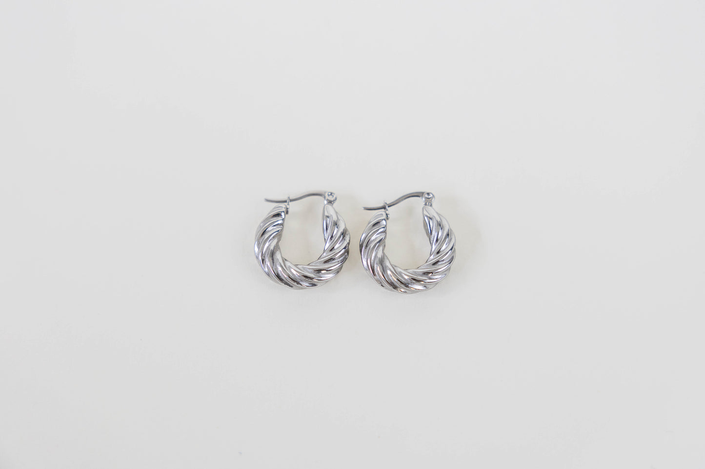 Oorbellen O006 zilver