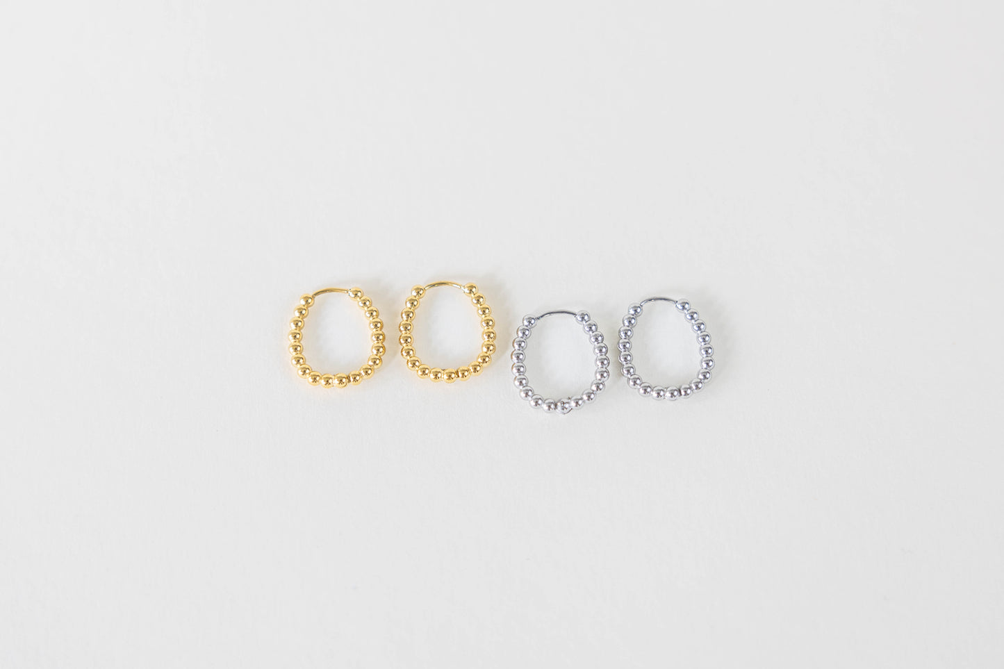 Oorbellen bolletjes O008 zilver