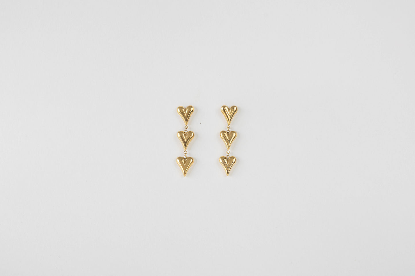 Oorbellen hartjes O002 goud