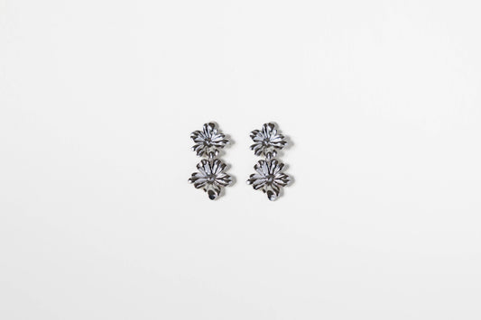 Oorbellen bloem O005 zilver